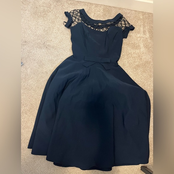 Retro inspired dress - Picture 2 of 6